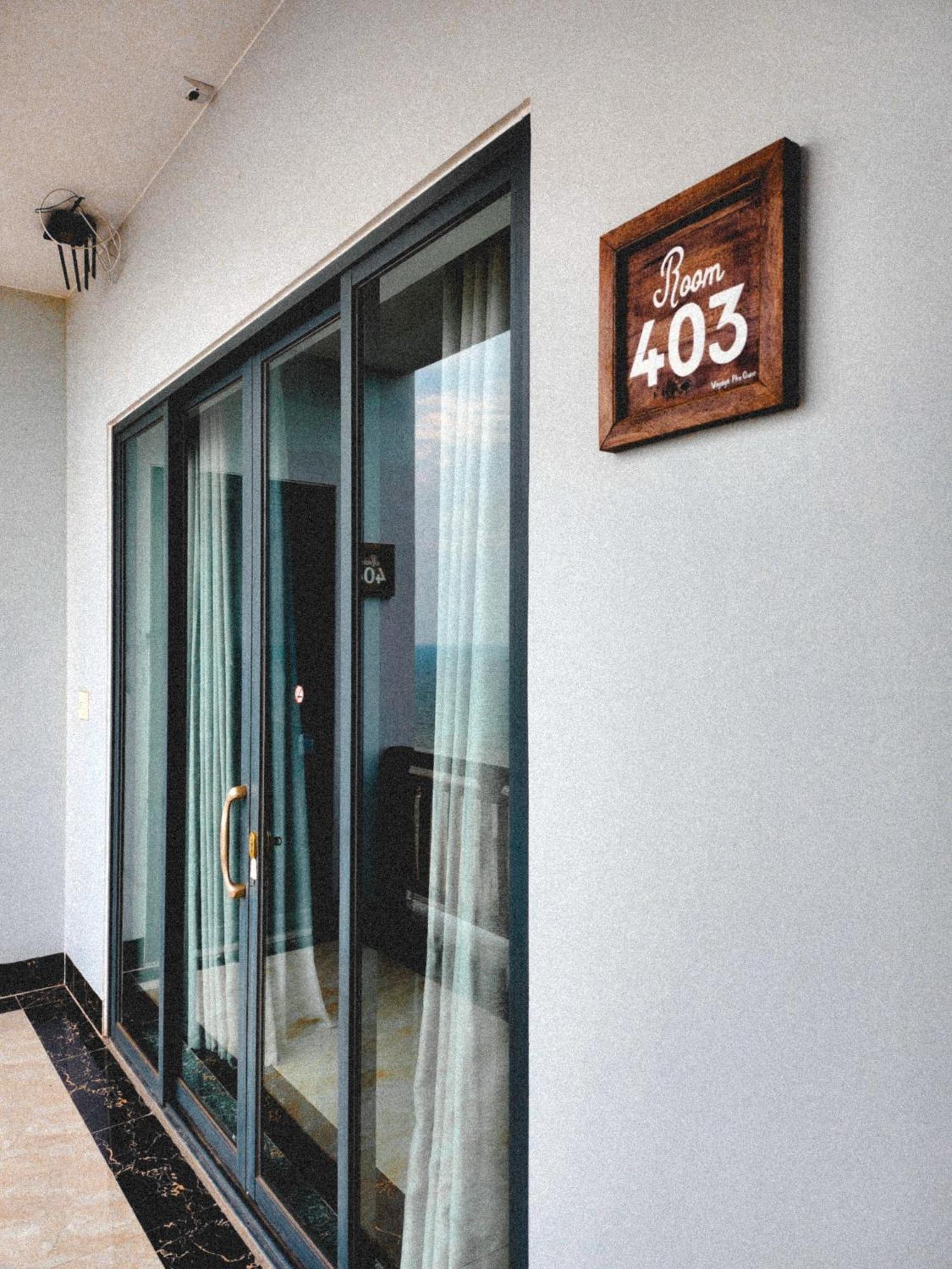 Voyage Phu Quoc Beach Resort Exterior foto